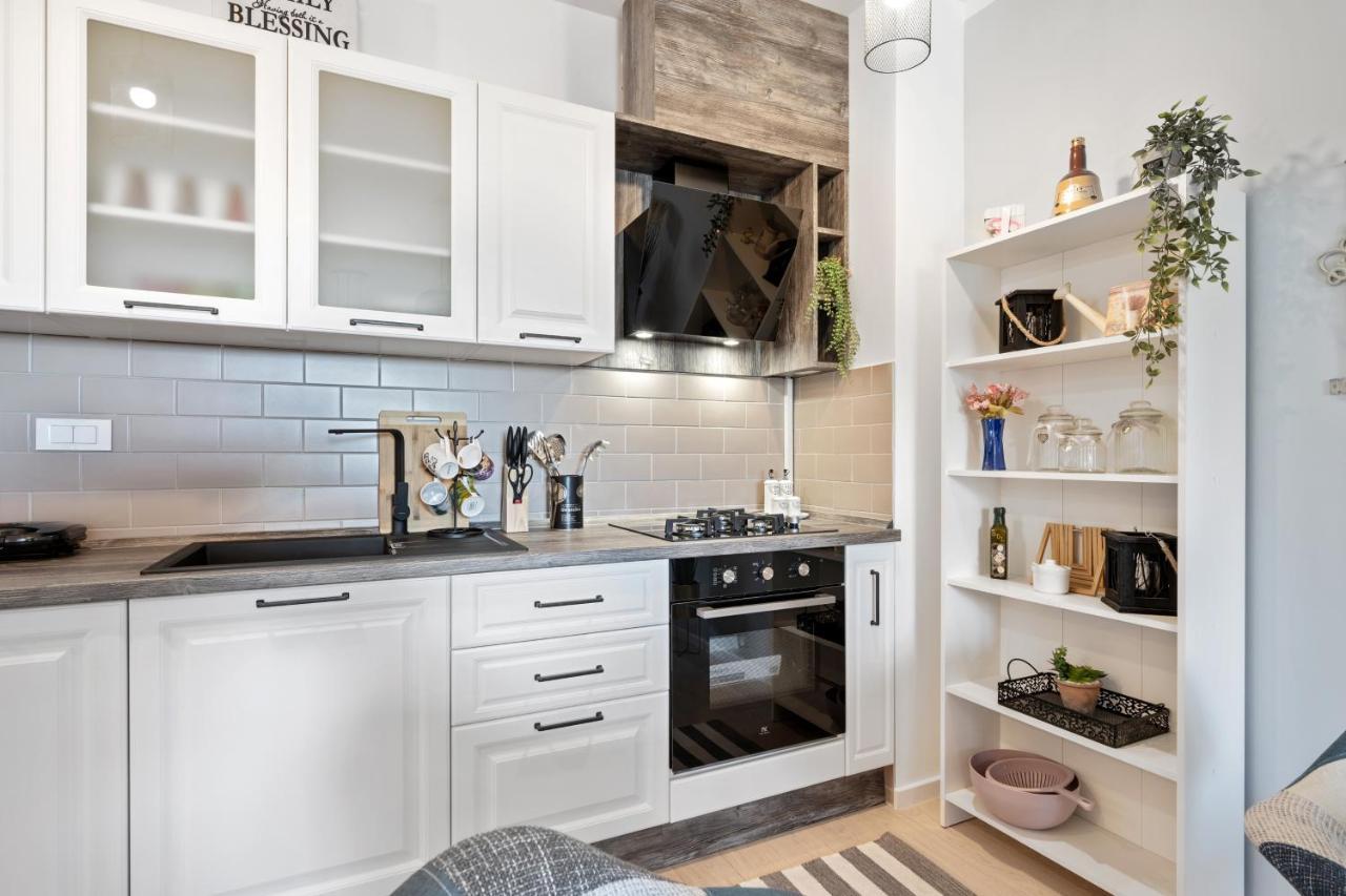 Apartments Karla & Jakov Šibenik Екстериор снимка