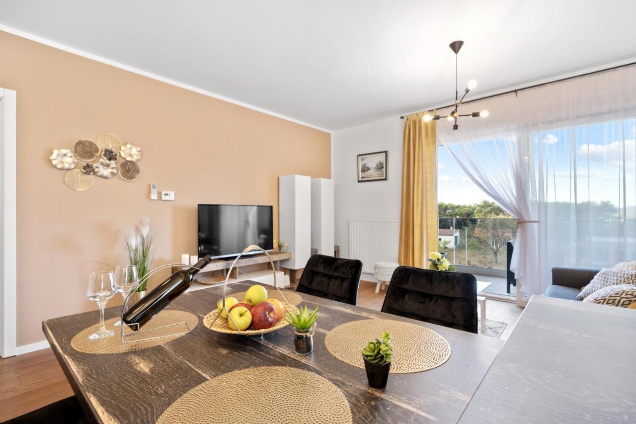 Apartments Karla & Jakov Šibenik Екстериор снимка